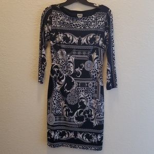 Classic tineless style dress